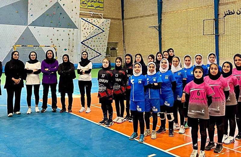 پایان مسابقات والیبال منطقه ای دختران زیر ۱۴ سال  شهرستان های استان اصفهان (منطقه۶) به میزبانی شهرستان نطنز