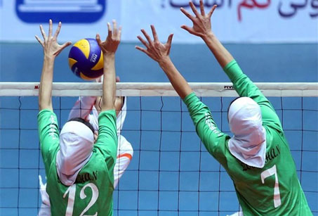 تعیین فینالیست‌های والیبال دختران زیر ۱۴ سال استان اصفهان | جدال سپاهان و قدس برای قهرمانی